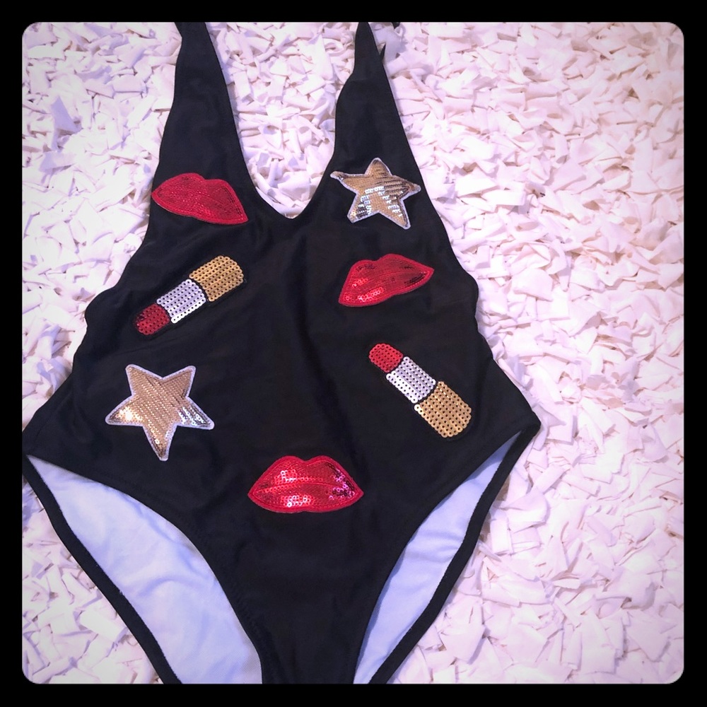 Swim suit